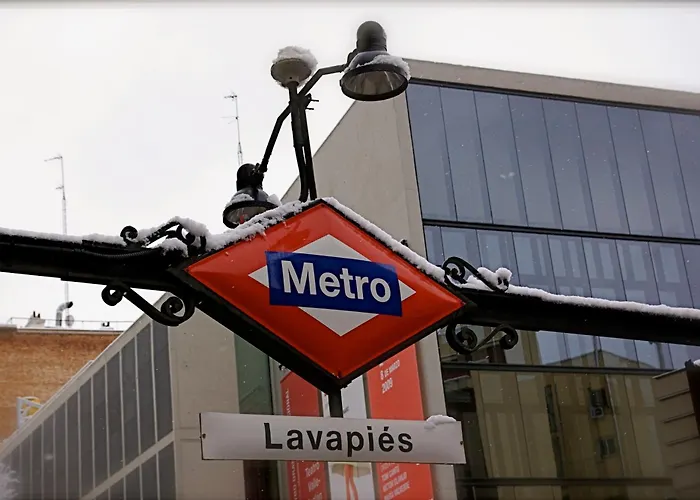 Buhardilla En Lavapies Cerca De Atocha