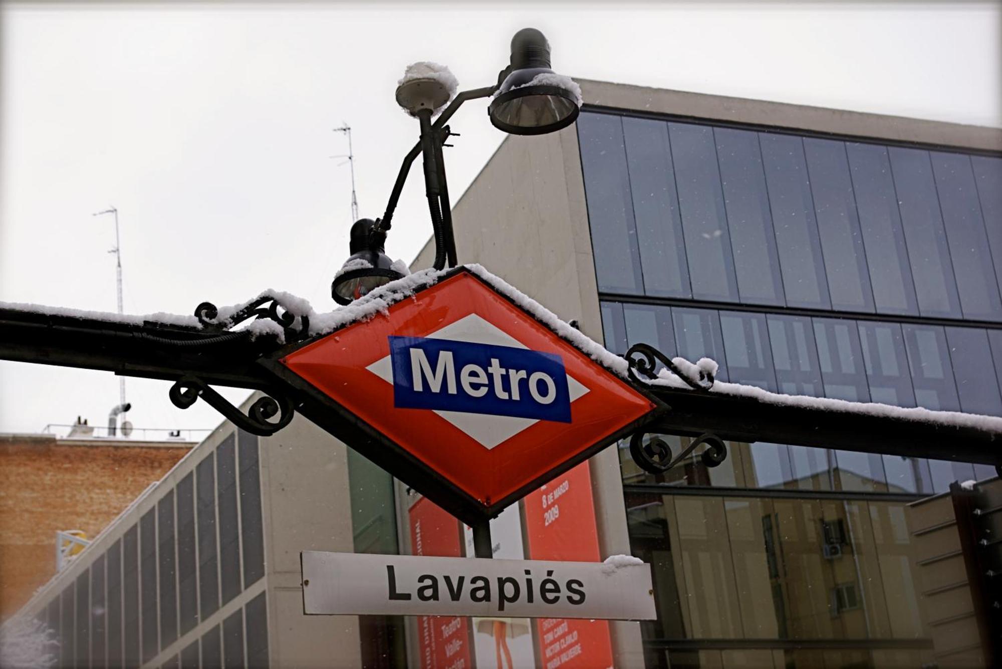 Apartament Buhardilla En Lavapies Cerca De Atocha Madrid